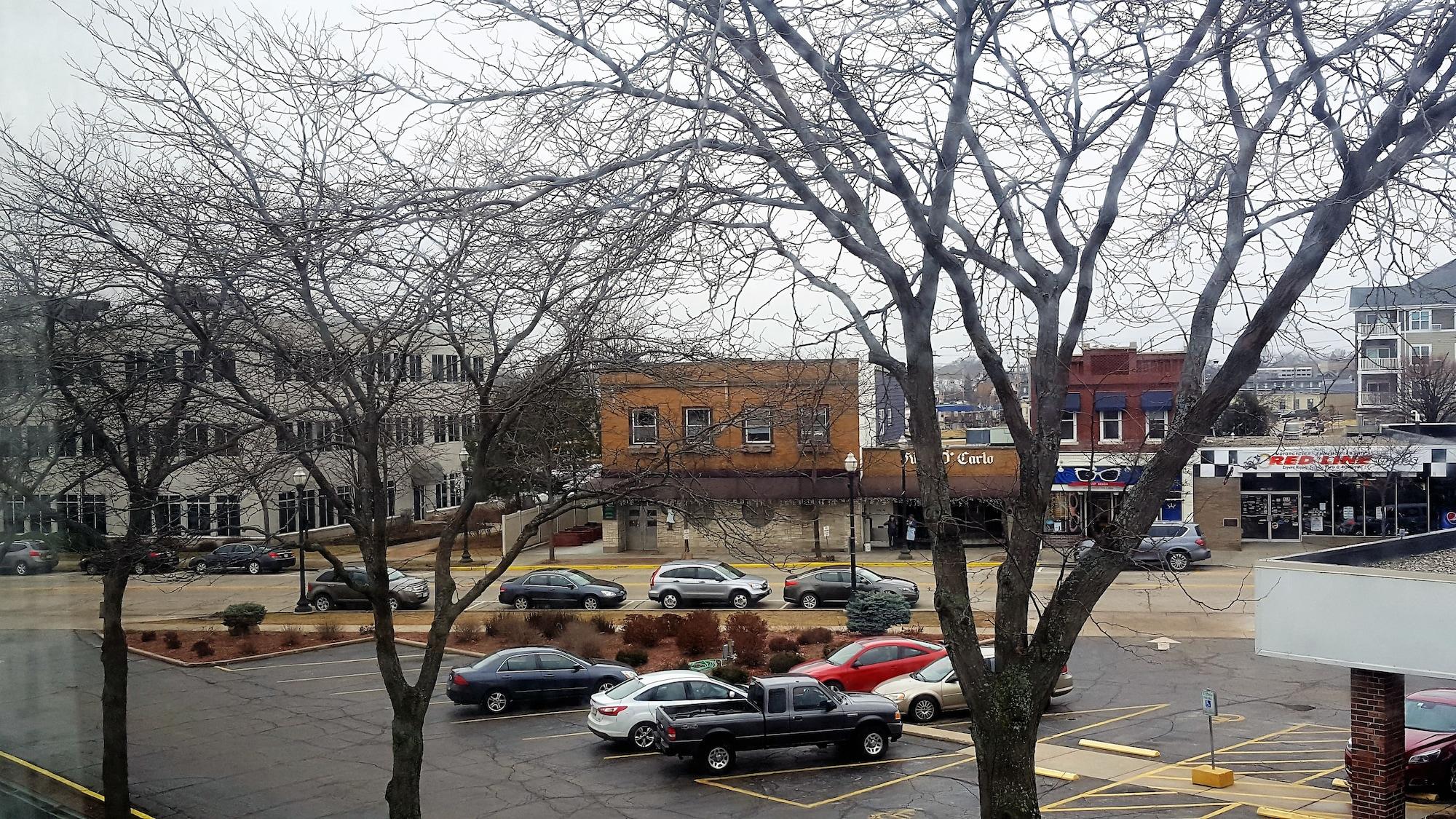 Wyndham Garden Kenosha Harborside Otel Dış mekan fotoğraf