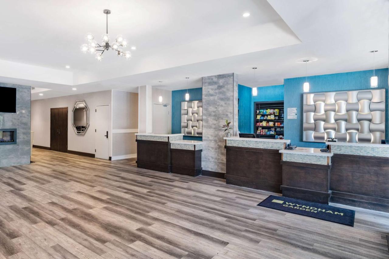 Wyndham Garden Kenosha Harborside Otel Dış mekan fotoğraf
