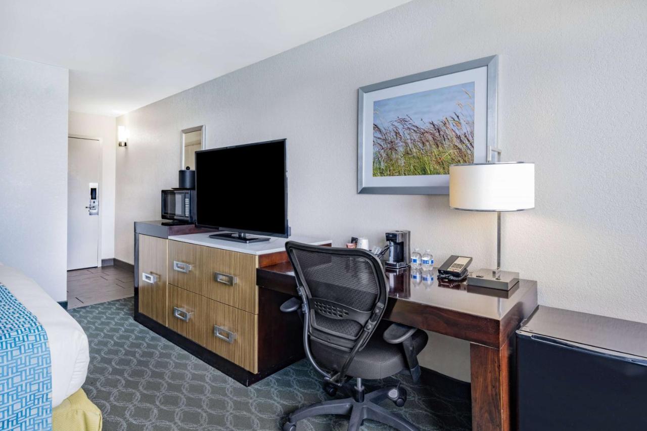 Wyndham Garden Kenosha Harborside Otel Dış mekan fotoğraf