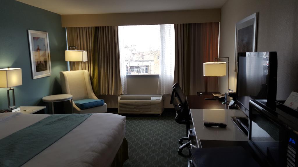 Wyndham Garden Kenosha Harborside Otel Dış mekan fotoğraf