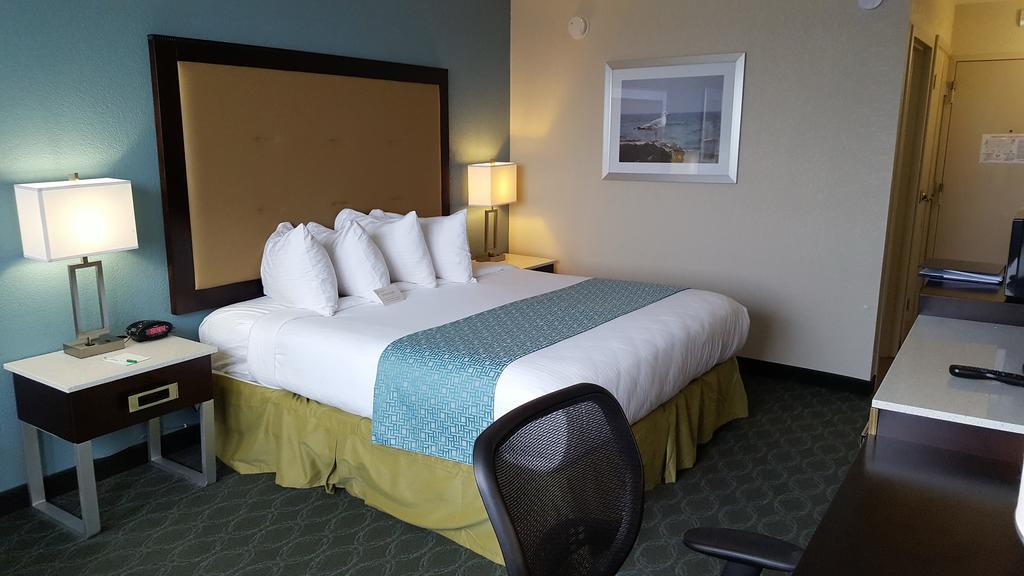 Wyndham Garden Kenosha Harborside Otel Dış mekan fotoğraf